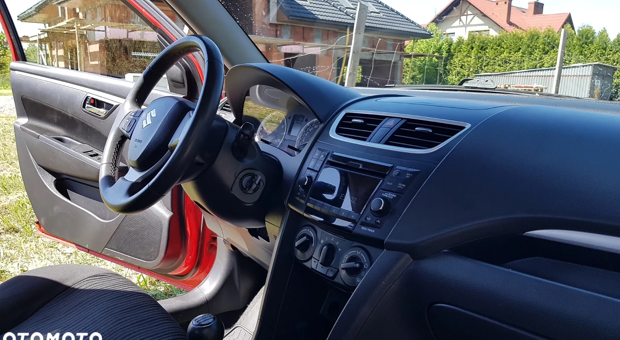 Suzuki Swift cena 25400 przebieg: 83000, rok produkcji 2011 z Proszowice małe 704